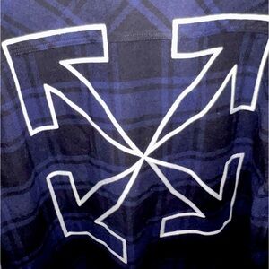 Men’s navy blue & black OFF-WHITE flannel long sleeve